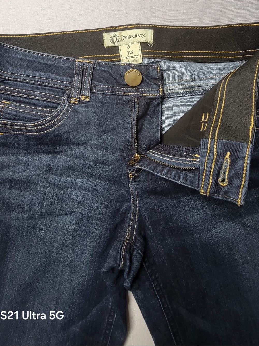 Democracy women Skinny Jeans in Dark Blue Denim size 6